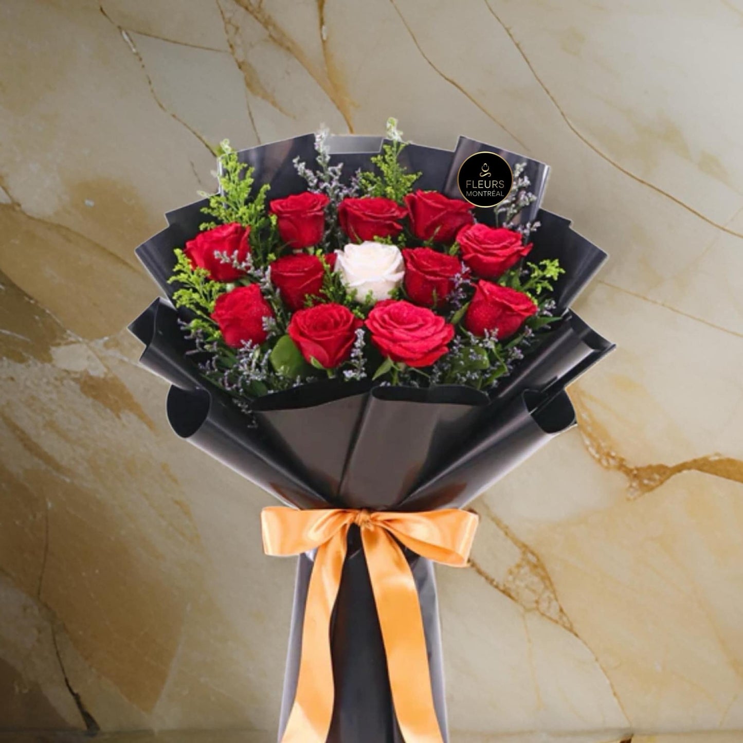 E ( 12 RED & WHITE ROSES )