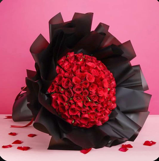G ( 50 RED ROSES )